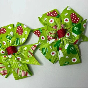 One Pair (2) Matching Girls Light Green Christmas Hair Clips